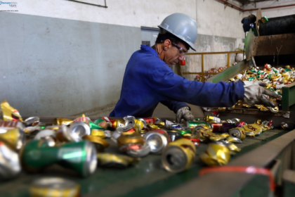 ReciclaBR analisa o uso de metais não ferrosos reciclados em construções sustentáveis.