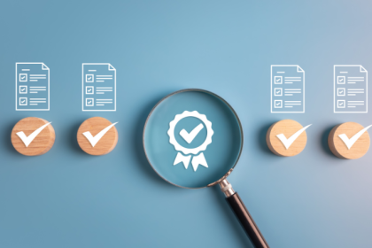 Checklist para avaliar se um serviço é confiável: como tomar decisões seguras antes de contratar com orientações do Sindnapi - Sindicato Nacional dos Aposentados, Pensionistas e Idosos para proteger seus direitos.